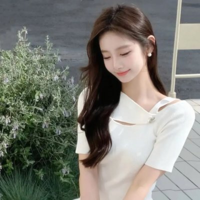 怪笑少女
